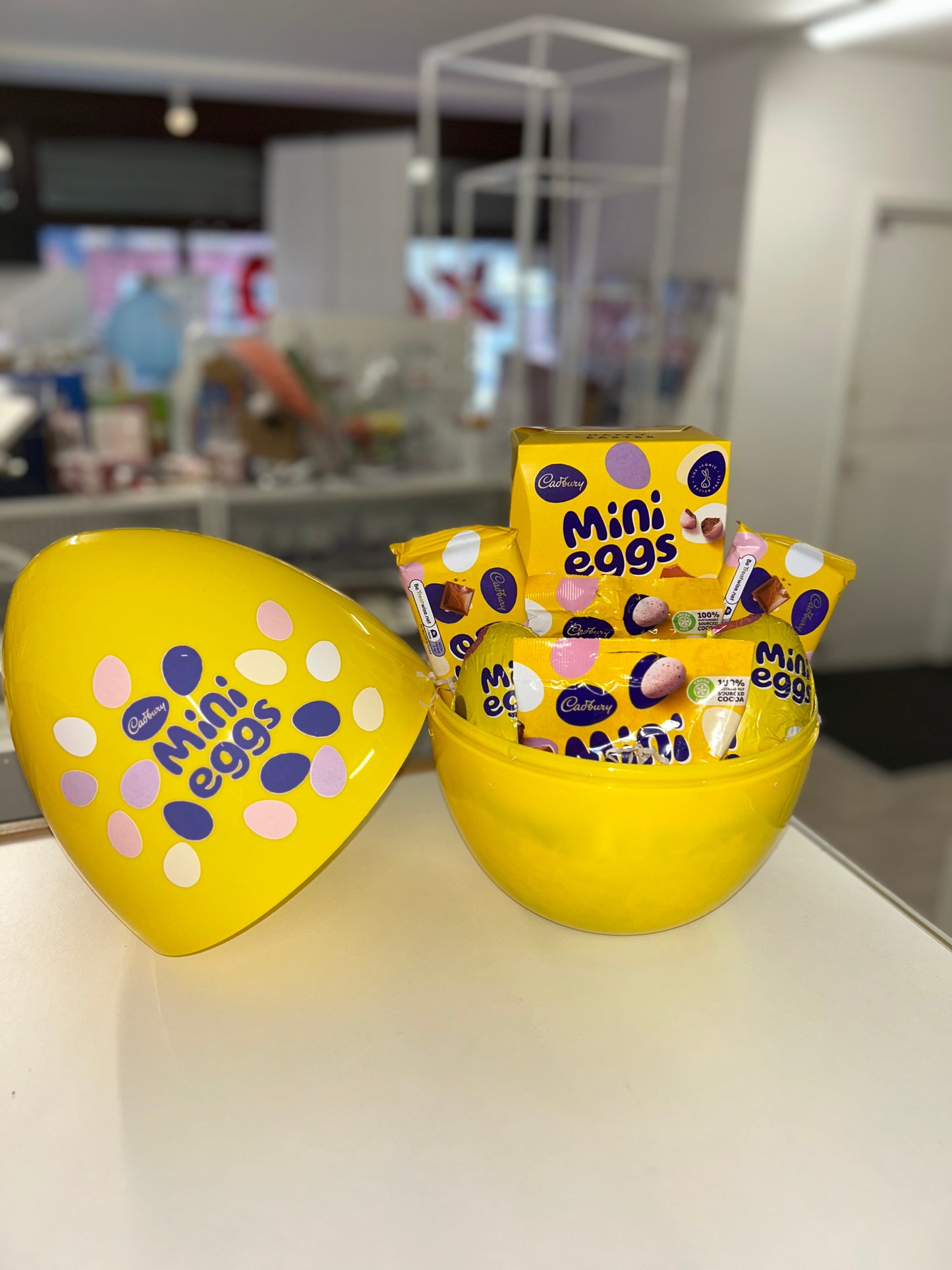 Personalised Fillable Egg (any design) kinder