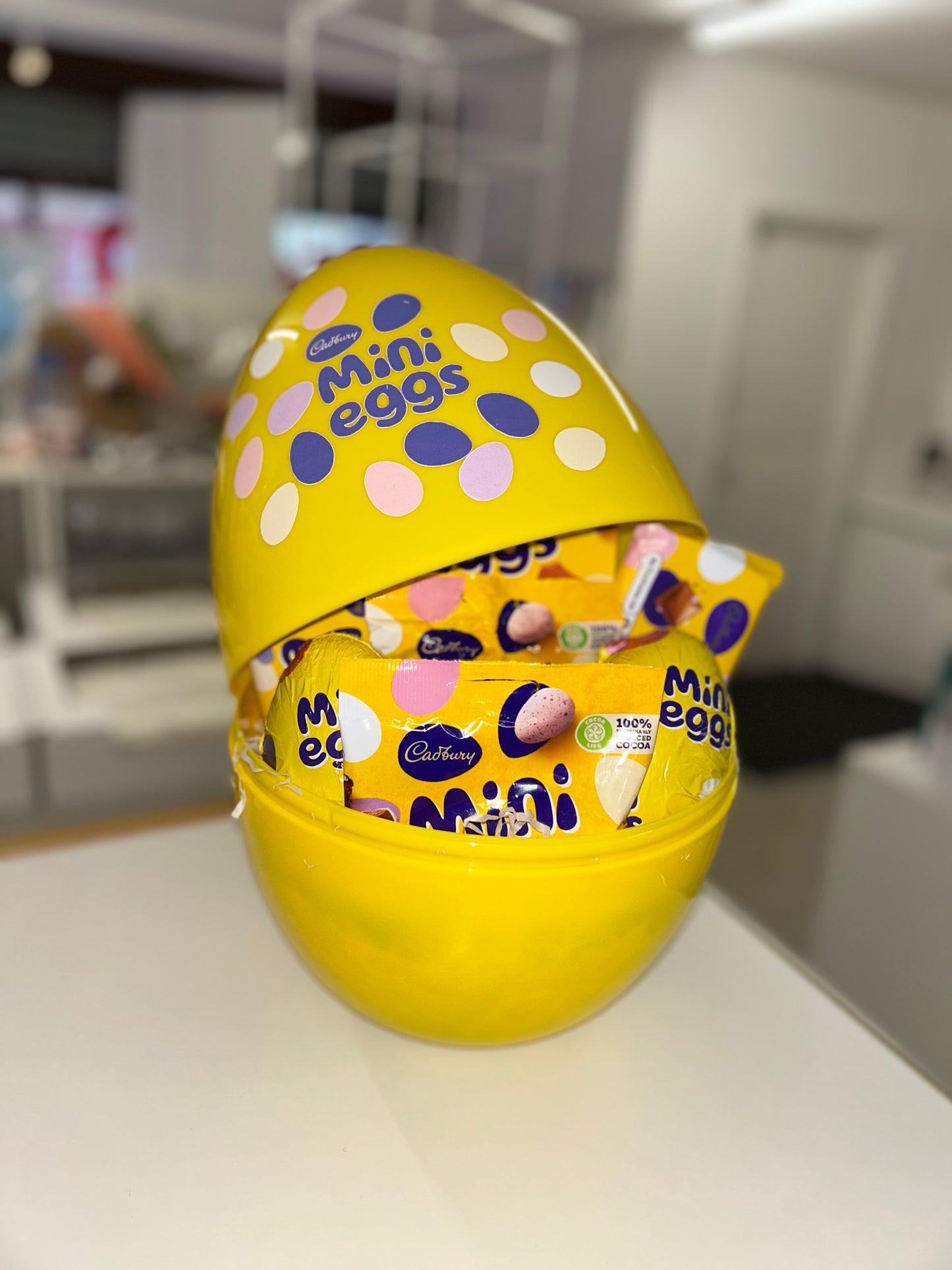 Personalised Fillable Egg (any design) kinder