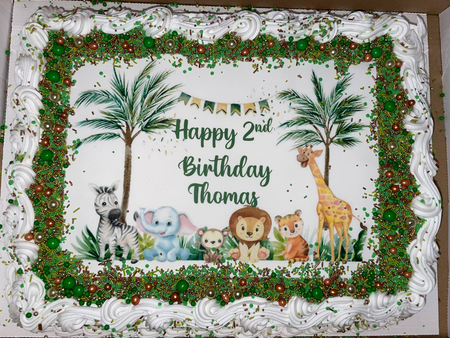 Personalised DIY Costco Cake Decorating Kit
Topper & Sprinkes included Birthday Topper
Cake