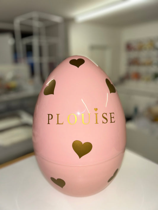 P LOUISE Giant Egg